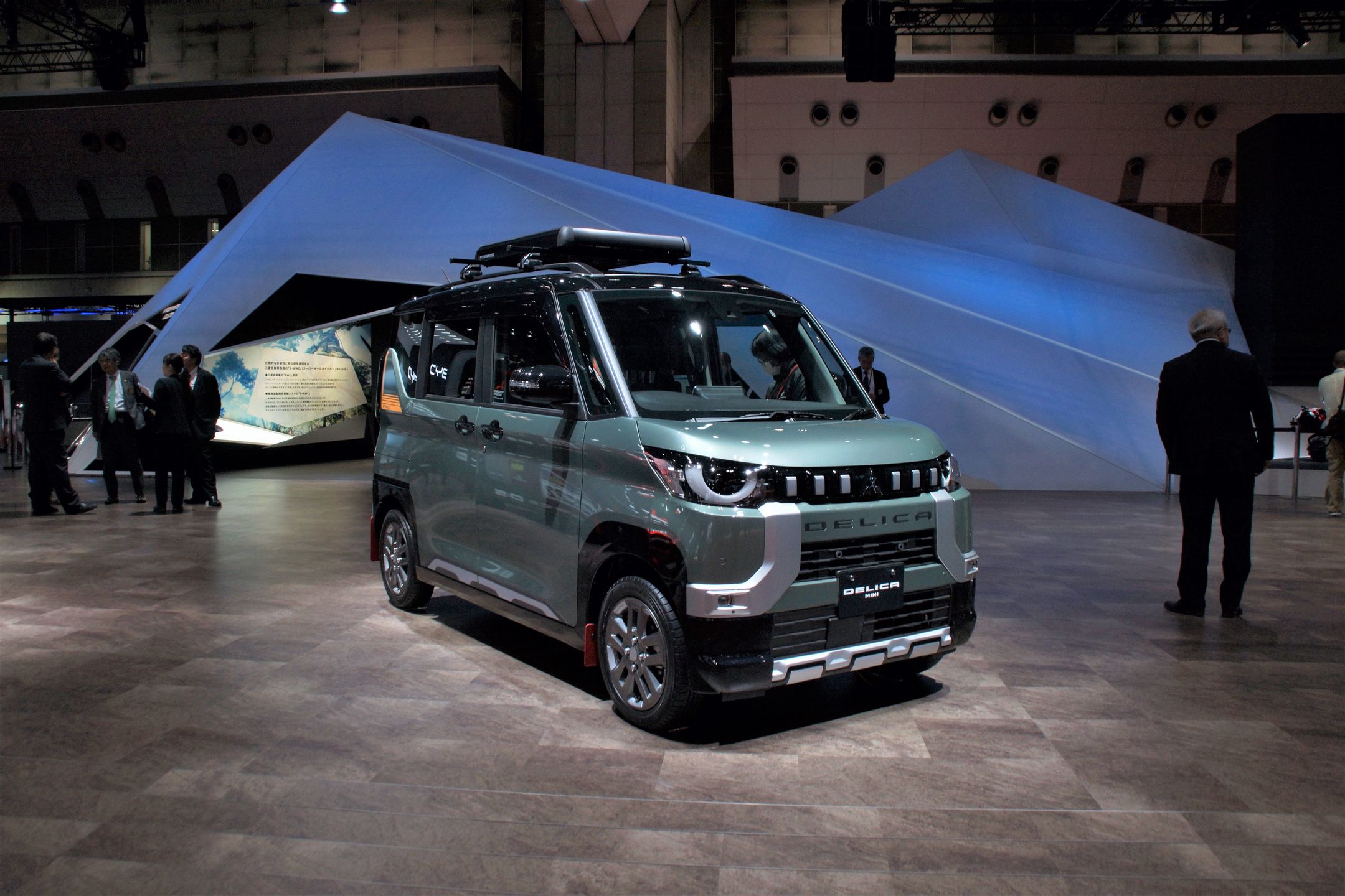 Mitsubishi Delica Mini