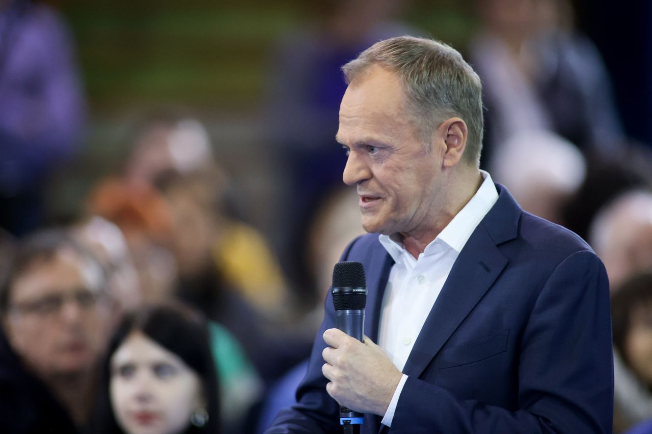 "Mieszkanie prawem, a nie towarem". Tusk ma pomysł dla młodych: kredyt 0 proc.