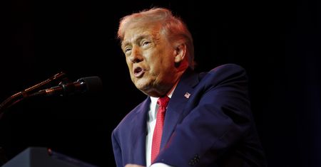 Działo się w nocy. Trump ogłasza: ropa z Wenezueli popłynie do USA