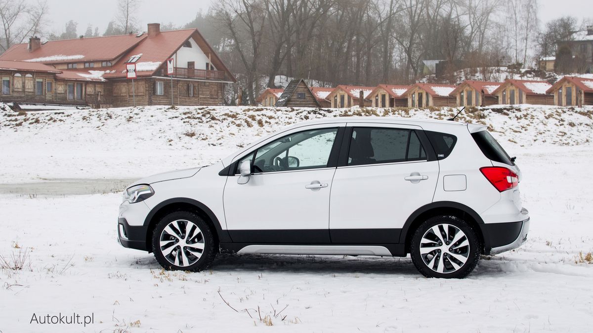 [h2]Przeczytaj test tego samochodu[/h2]