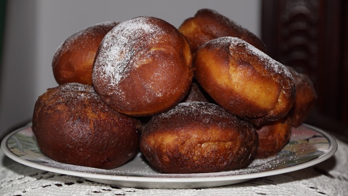 Domowe pączki na wodzie