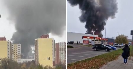 Kłęby dymu i ognia nad Poznaniem. Pociąg z kibicami Legii Warszawa w płomieniach