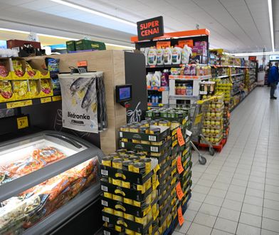 Kasjerka opublikowała nagranie. Podsumowała zachowania klientów