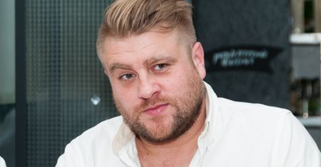 Tomasz Jakubiak został ojcem. Pokazał zdjęcie synka
