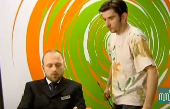 "No i co pan mi tu napisał? Kopytko." Zwariowany eksperyment, który odmienił polską reklamę