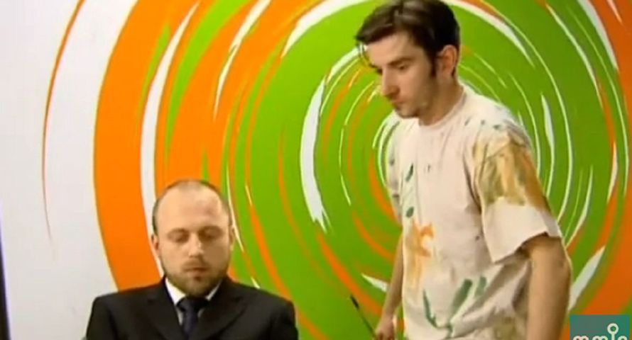 "No i co pan mi tu napisał? Kopytko." Zwariowany eksperyment, który odmienił polską reklamę