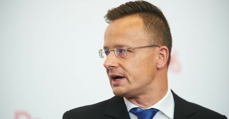 Dziennikarze śledczy: Hakerzy Putina opanowali węgierskie MSZ