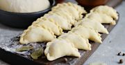 Pierogi na święta mrozić surowe czy ugotowane? Odpowiedź cię zaskoczy