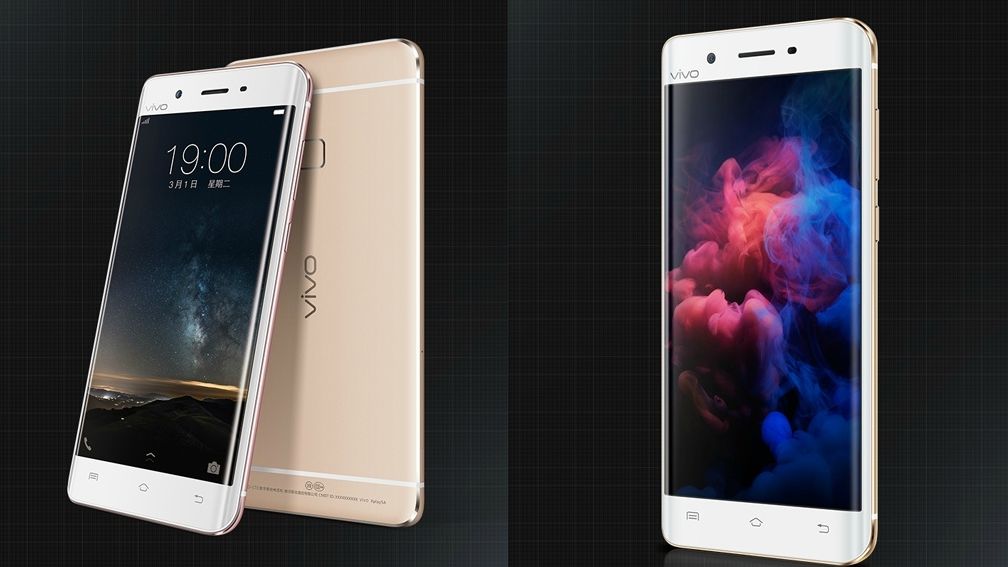 Vivo Xplay5 oficjalnie. Ma zagięty ekran i 6 GB RAM-u! 1