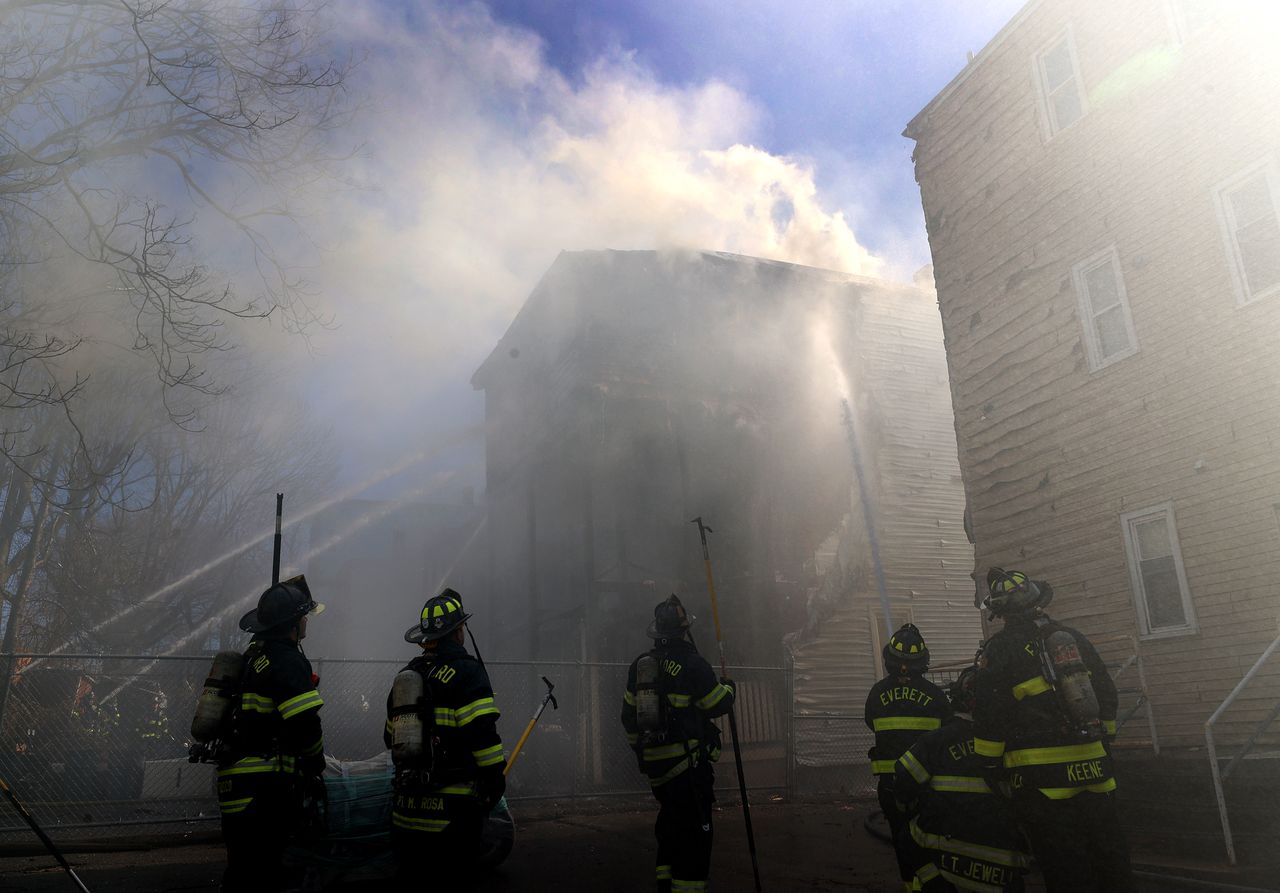 Massive fire in Detroit has been kept under control