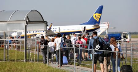 NIK wzięła lotnisko w Modlinie pod lupę. Wskazała winnych hamujących rozwój portu