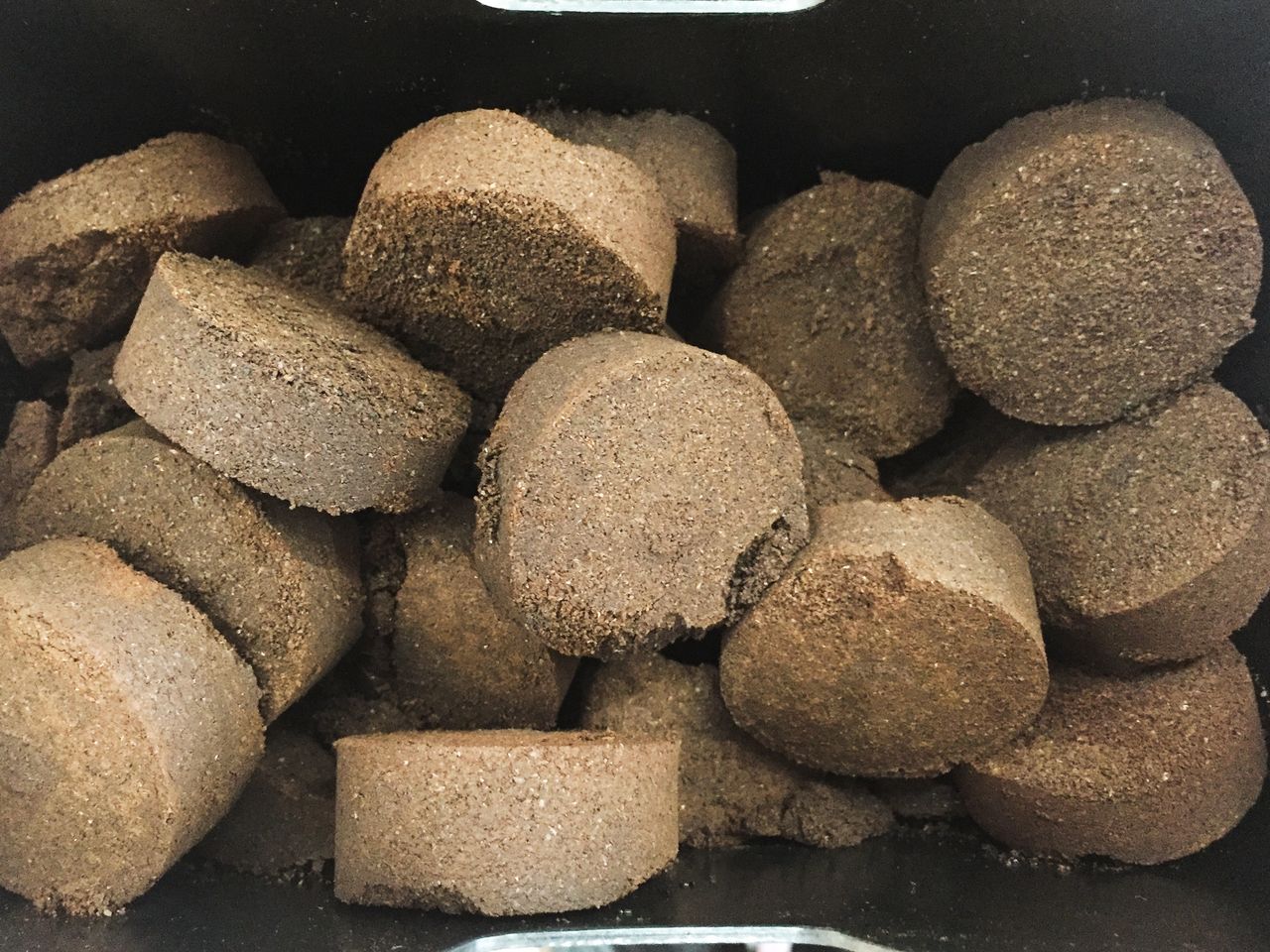 Dodaj szczyptę do kawy. Obniża ciśnienie, poprawia prace mózgu