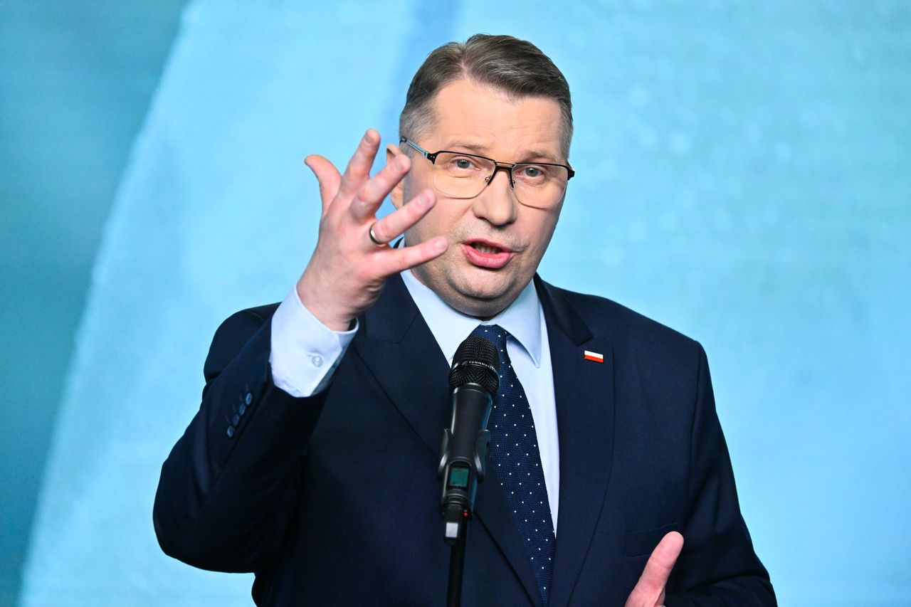 Czarnek grzmi ws. SAFE. "Staną przed sądem"