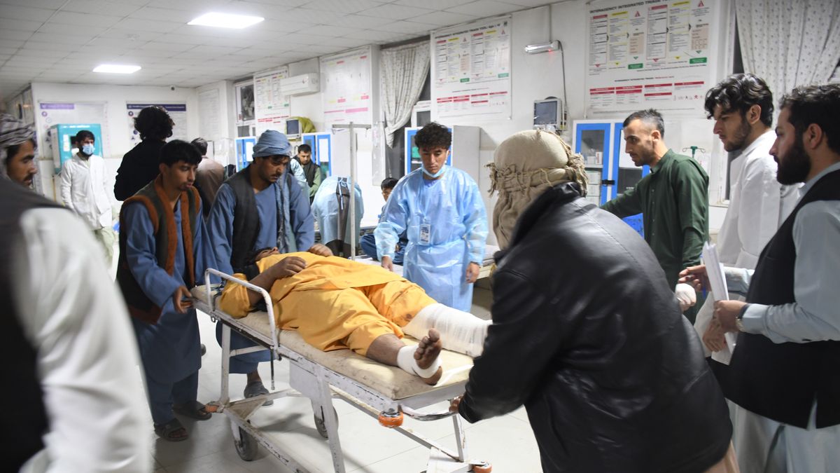 At least 5 people killed and scores injured in earthquake in Afghanistan
NAJIB FARYAD
earthquake, injuries, fatalities