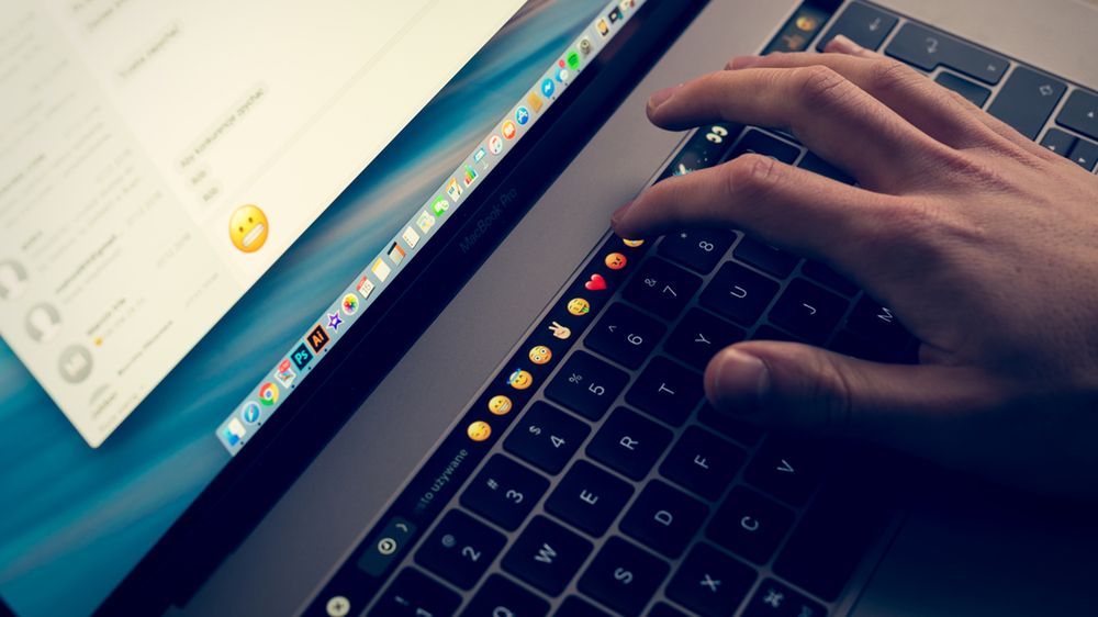 macOS 10.15.1 jak iOS 13.2, urzędowo, fot. Shutterstock.com