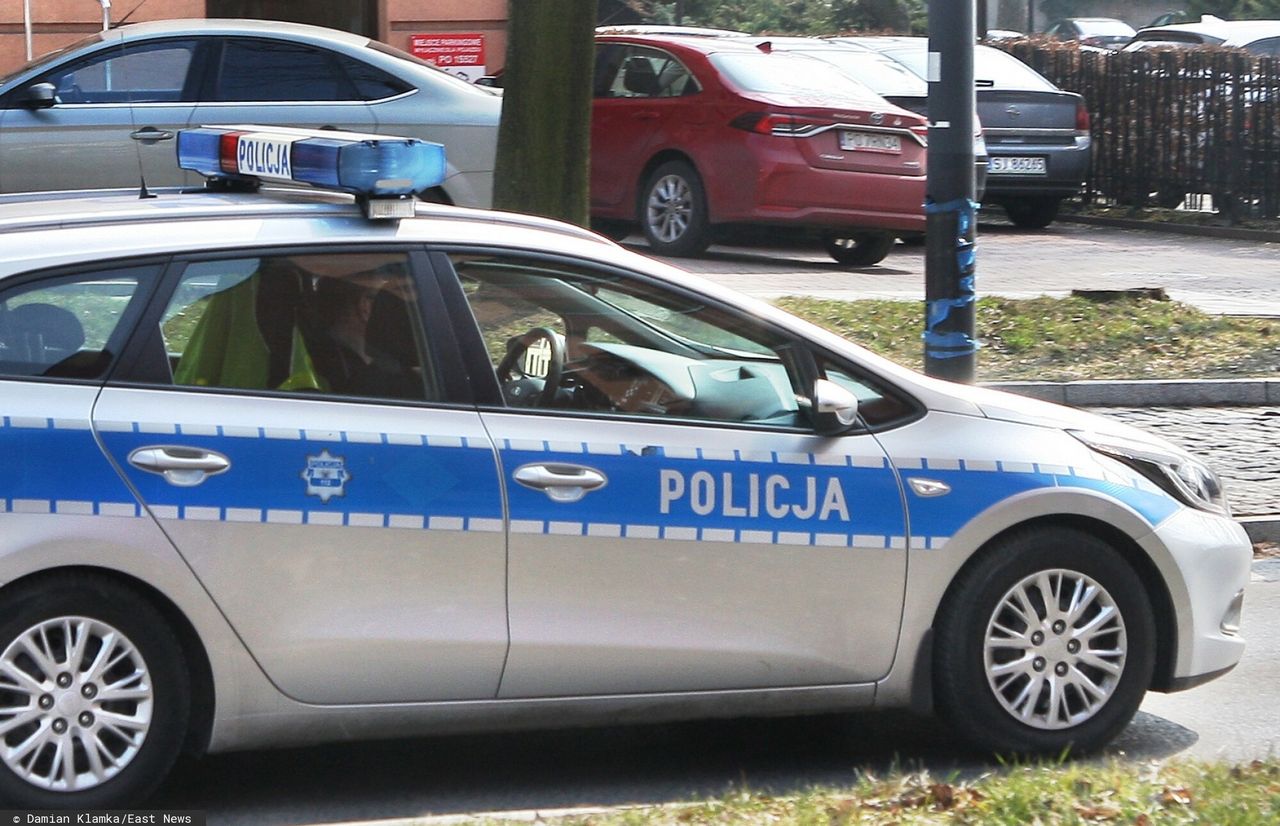 Wypadek w Kielcach. Nastolatki potrącone na pasach