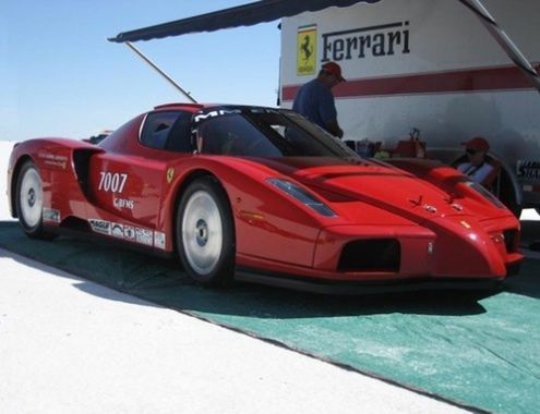 Ferrari Enzo z twinturbo bardzo słabe...