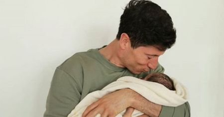 Robert Lewandowski odseparowany od rodziny. Trafił na kwarantannę