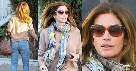 50-letnia Cindy Crawford w obcisłych jeansach (ZDJĘCIA)