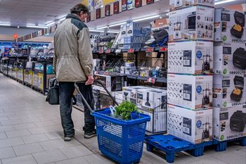 Koniec polowania na promocje. Prezes Lidla o rewolucji cenowej