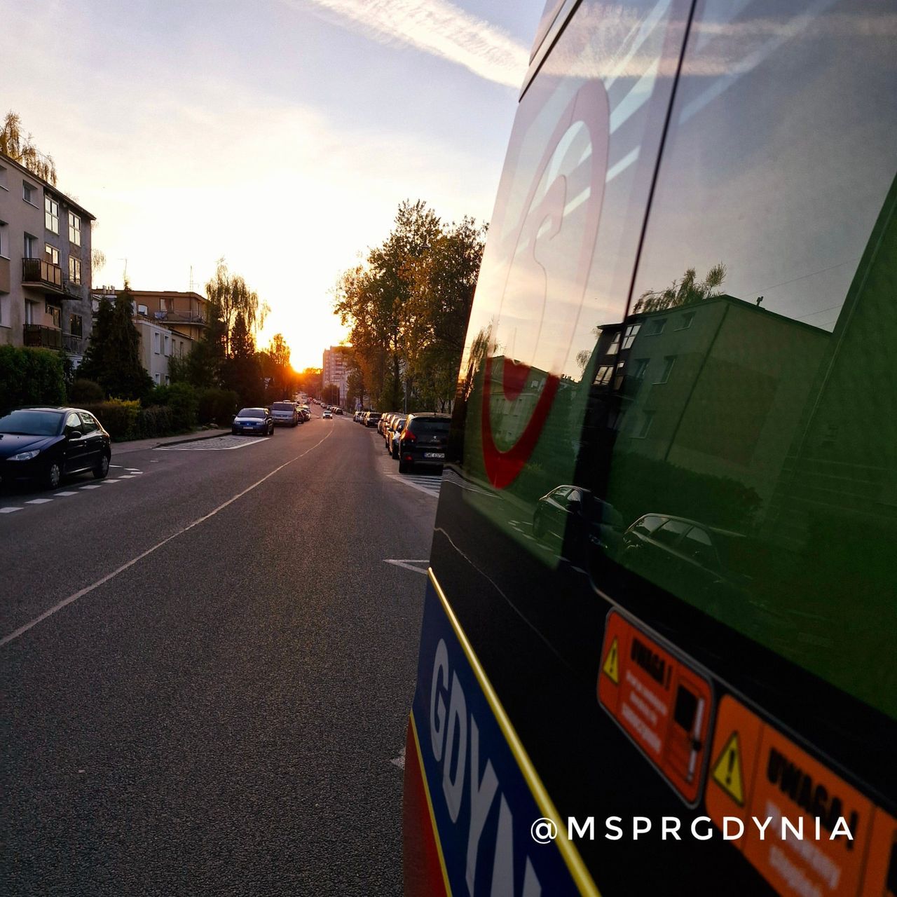 Usłyszała krzyki i wołanie o pomoc. Kobieta znalazła sąsiada w szambie