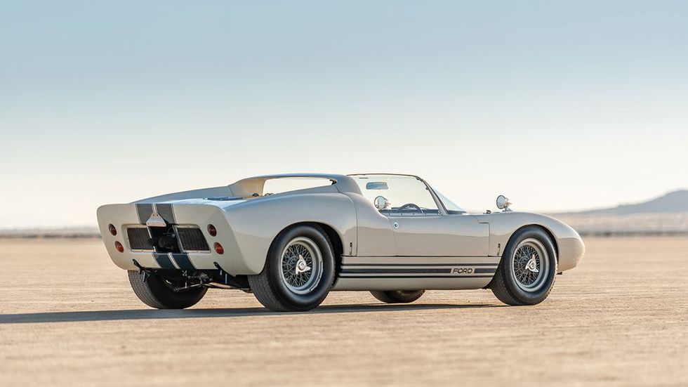 Linia GT40 jest zdecydowanie ponadczasowa.