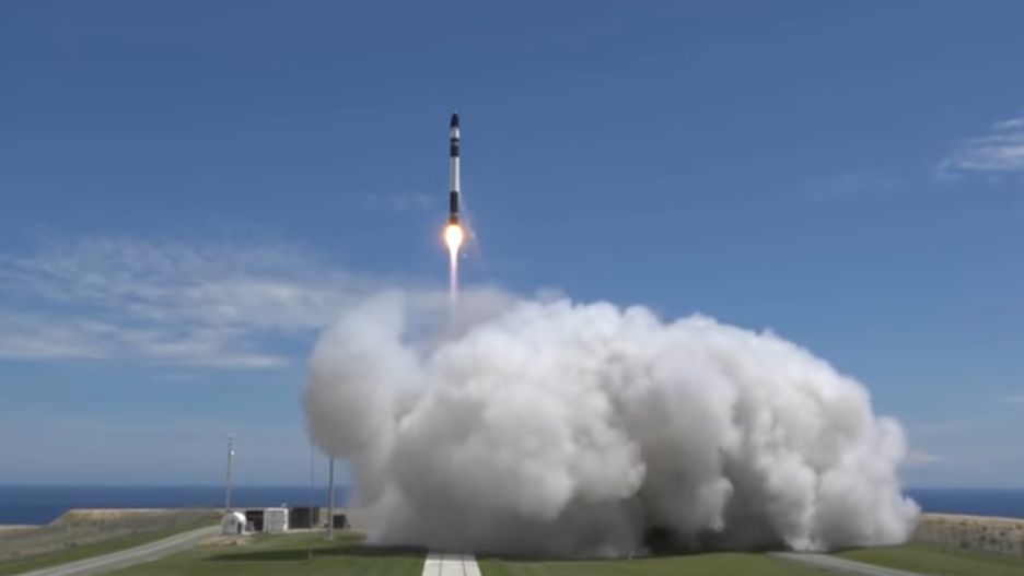 Rakieta Electron od Rocket Lab w trakcie startu 