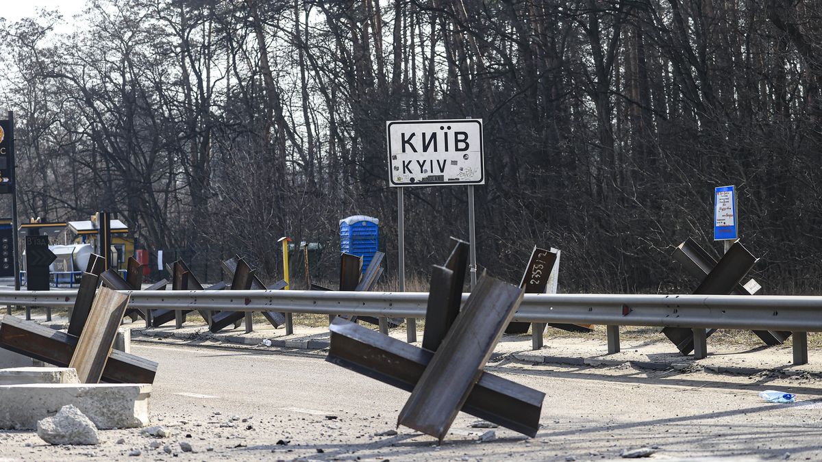 Ukraińcy zabarykadowali drogi od północy prowadzące w kierunku Kijowa