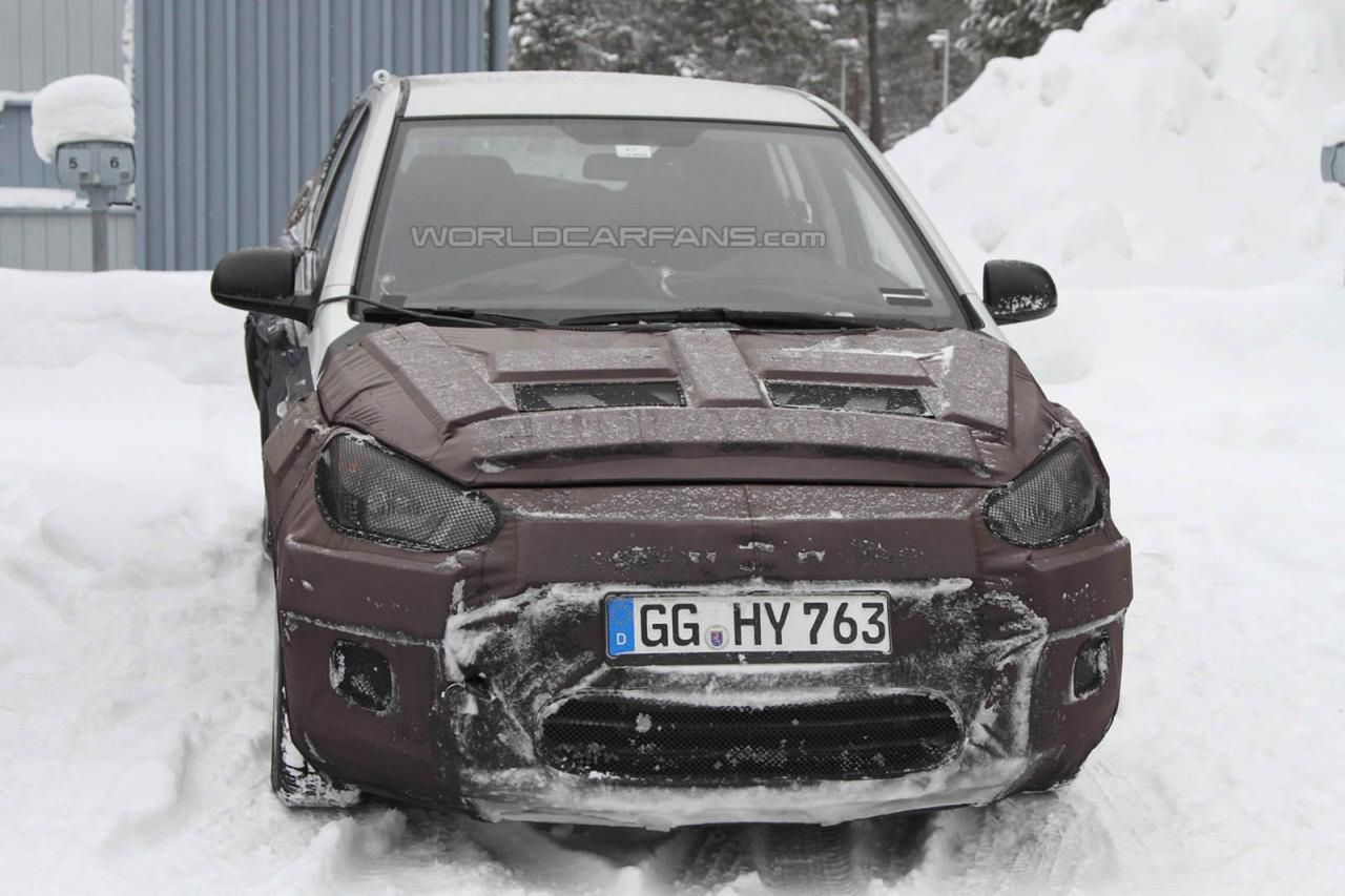 2012 Hyundai i20 facelifting (fot: SB-Medien via World Car Fans)