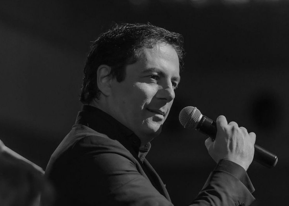 Айко армянский певец евровидение. Хайко акобян. Хайко певец. Хайко певец. Певец айко армения.