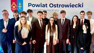 36 uchwał w pierwszym roku. Młodzieżowa Rada Powiatu Ostrowieckiego podsumowała działalność
