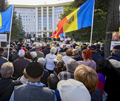 Niepokój w Mołdawii. Tysiące ludzi na ulicach