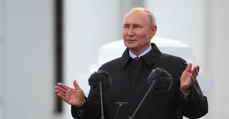 Rekordowe zakupy ropy z Rosji. W Pradze domagali się presji na Orlen Unipetrol