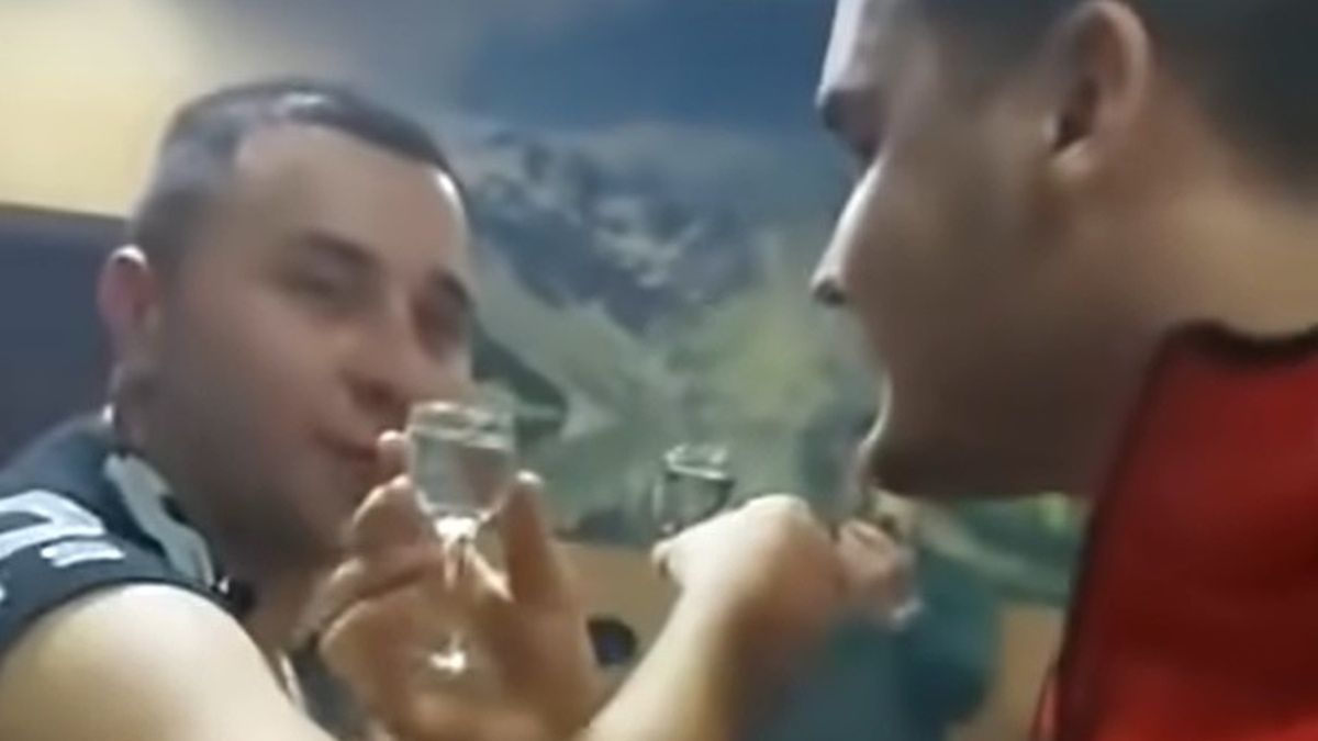 Skandaliczne zachowanie serbskich policjantów 