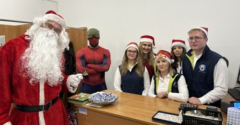 Suwałki: Zakupy, które pomagają. Charity Shop już otwarty. Dochód ze sprzedaży trafia do potrzebujących