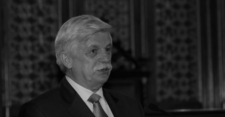 Prof. Franciszek Ziejka nie żyje. Historyk i były rektor UJ miał 79 lat