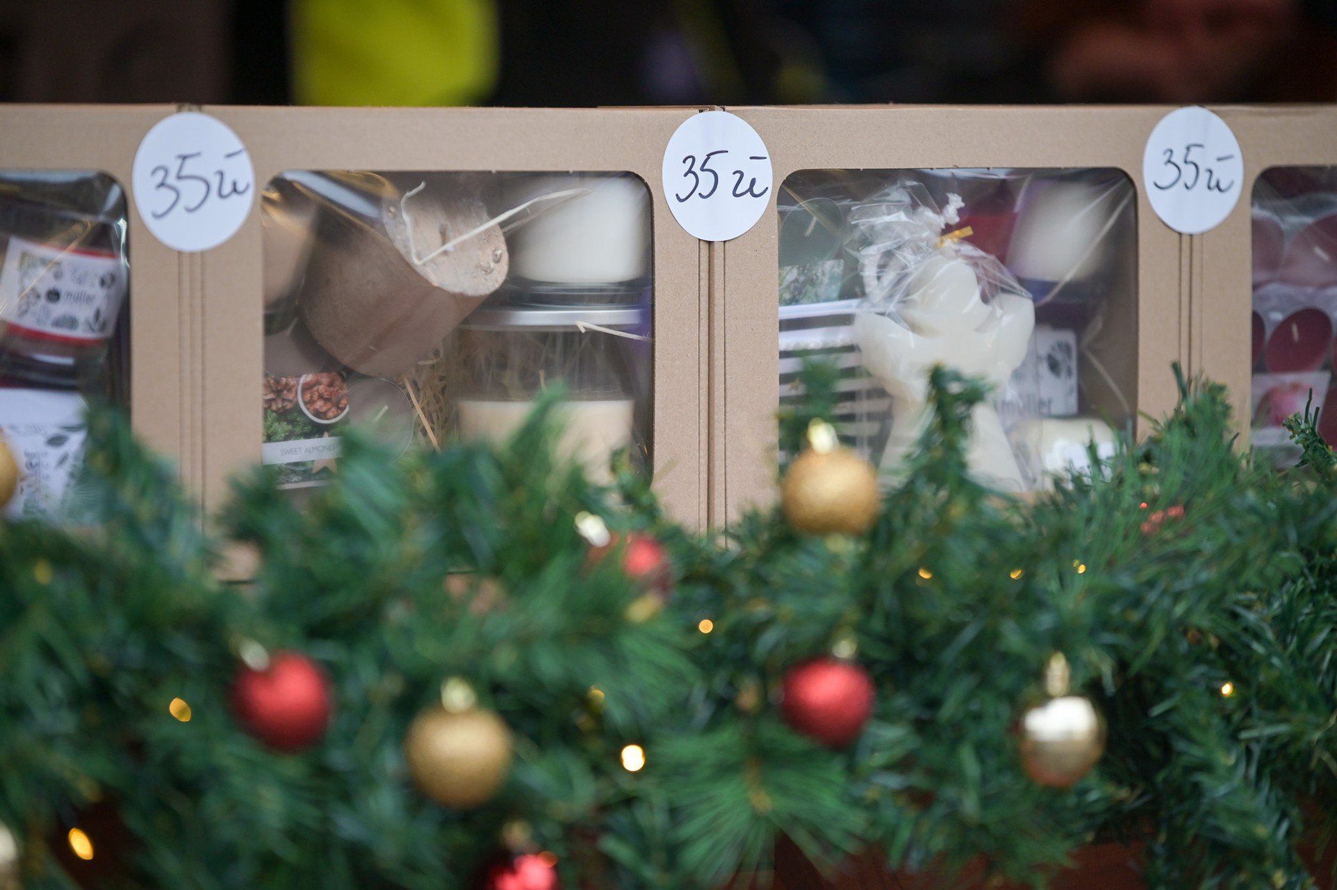 Rozpoczął się Jarmark św. Mikołaja w Grudziądzu. Zakupy można zrobić przy kilkudziesięciu stoiskach