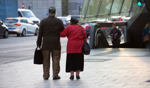 Tak zmienią się emerytury w 2026 r. Tabela brutto-netto