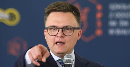 Wielu będzie się dziwić. Jakie wykształcenie ma marszałek Hołownia?