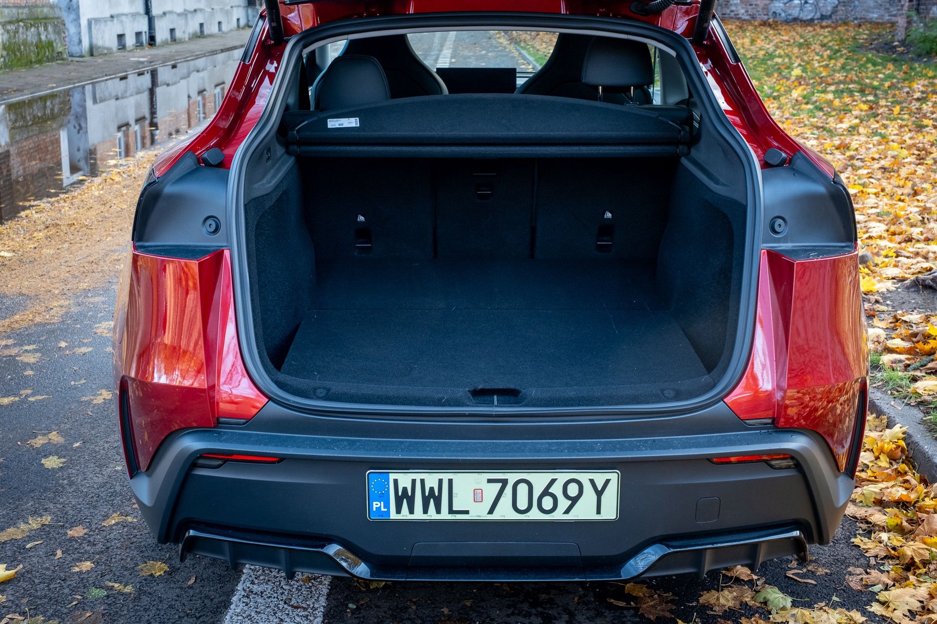 Tesla Model Y Performance (2025)