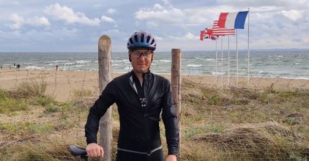 Polski ksiądz niczym Łatwogang. Jedzie na rowerze dla dzieci i młodzieży z Niemiec