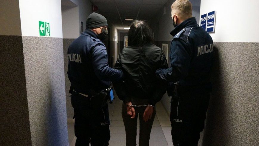Śląsk. Pasażerowie volkswagena w Rybniku posiadali przy sobie narkotyki i środki odurzające.