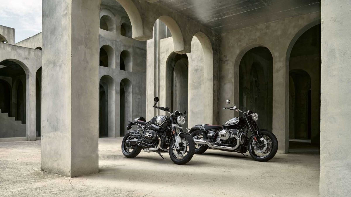 BMW R nineT i BMW R 18