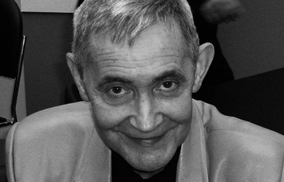 Zmarł wieloletni felietonista „Polityki” Ryszard Marek Groński