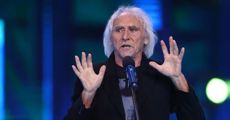 Jerzy Kryszak zaśpiewał "Szczęśliwej Polski już czas". Czy to będzie hymn opozycji?