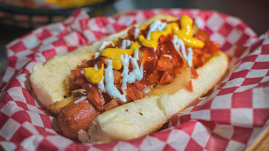 Cena hot doga zwala z nóg. Tyle trzeba zapłacić w Warszawie