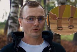 Rolnikowi aż trzęsły się ręce. Zaczął poznawanie Karoliny od stóp