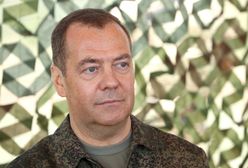 Miedwiediew odleciał. "Emerytowany głupek"