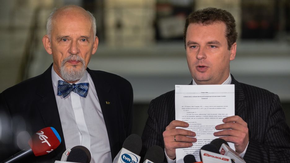 Janusz Korwin-Mikke i Jacek Wilk na konferencji w Sejmie.