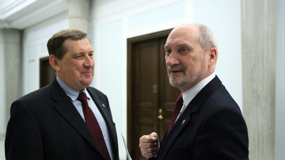 Jacek Rońda to były doradca naukowy zespołu parlamentarnego ds. zbadania katastrofy smoleńskiej, któremu przewodniczy Antoni Macierewicz